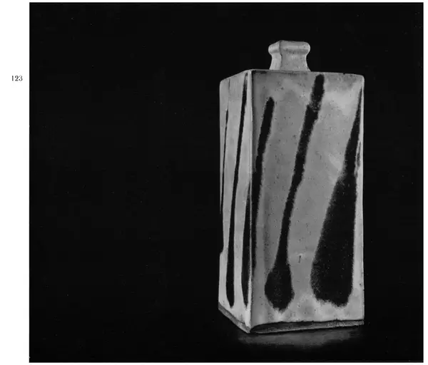  Коллектив авторов - Японское декоративное искусство - Страница № 119