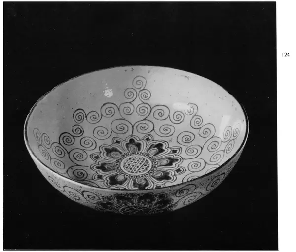  Коллектив авторов - Японское декоративное искусство - Страница № 120